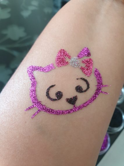Hello Kitty with bow temporary tattoo stencil