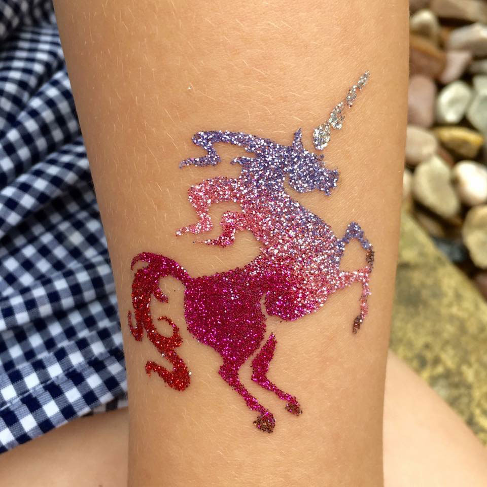 Glitter Tattoos - Glitter Tattoo Artist - Johie the Clown